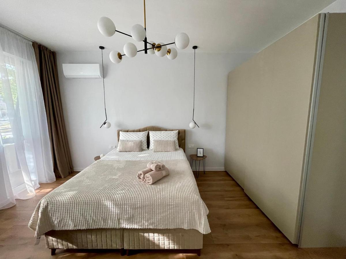 Vanquish Central Apartment Varna Exterior foto